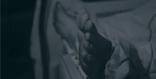 Quetta: Security forces bring 3 dead bodies to a hospital