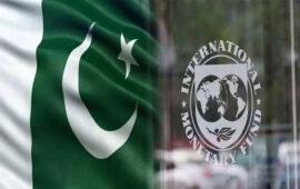 Pakistan faces challenges securing IMF loan program and avoiding default