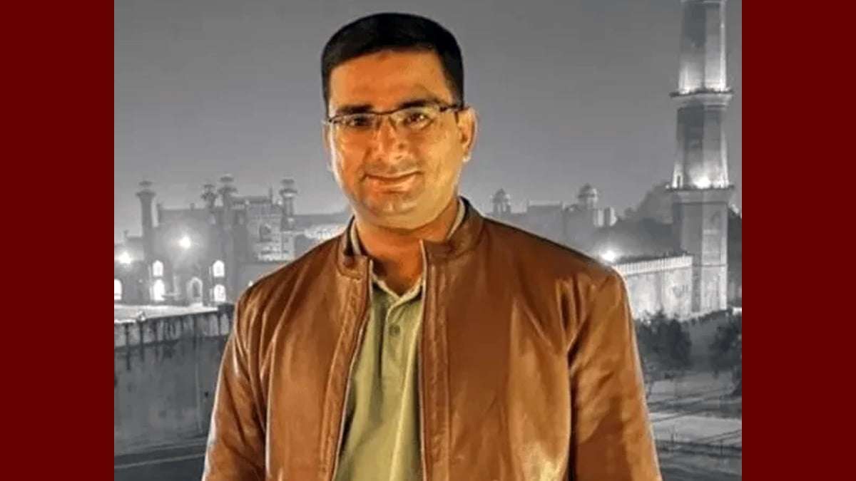 Geo News executive producer Zubair Anjum ‘picked up’ in Karachi
