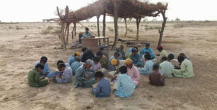 بلوچستان میں اسکول ناپید، مشکے میں 50 سے زیادہ اسکول بند ہیں۔ سول سوسائٹی