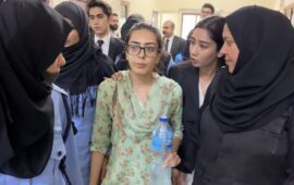 دشمن چاہتا ہے کہ میری بیٹی کے ساتھ کچھ برا ہو، شیریں مزاری