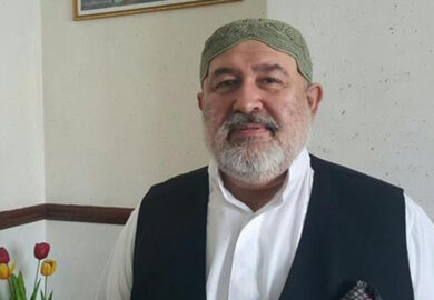 بلوچ مظاہرین پے بے رحمانہ ، ظالمانہ تشدد کی شدید مذمت اور بلوچ عوام کو خراج تحسین پیش کرتا ہوں۔ خان آف قلات