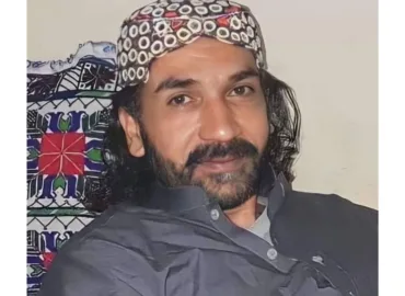 اپنے بانی اور عظیم رہنما، جنرل استاد اسلم بلوچ کی چھٹی برسی کے موقع پر انہیں خراج عقیدت پیش کرتی ہے. بلوچ لبریشن آرمی