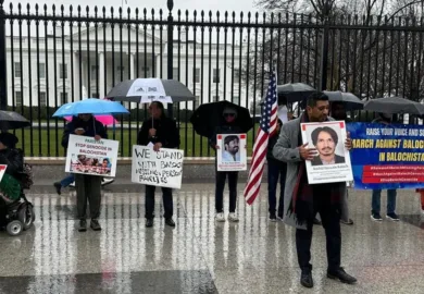 امریکا ءَ بی این ایم ءِ نوکیں تکے ٹاہ اتگ ، سئے بنزہ جوڑ ، آیوکیں نیاد ءَ اگدہ دار گچین بہ اَنت