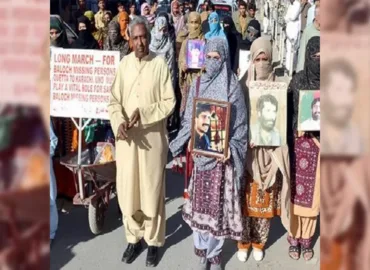 جبری لاپتہ افراد کی بازیابی کیلیے دنیا کی طویل ترین لانگ مارچ اور احتجاجی کیمپ لگانے والے ماما قدیر بلوچ اور حوران بلوچ کو مفرور مجرم قرار دے دیا گیا