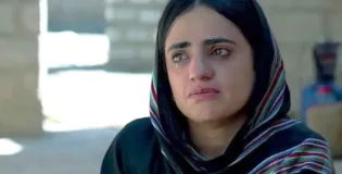 بی وائی سی دھرنے پر پولیس کا دھاوا: ڈاکٹر ماہ رنگ بلوچ سمیت متعددخواتین و دیگر مظاہرین کو تشدد کا نشانہ بنا کر حراست میں لے لیا گیا