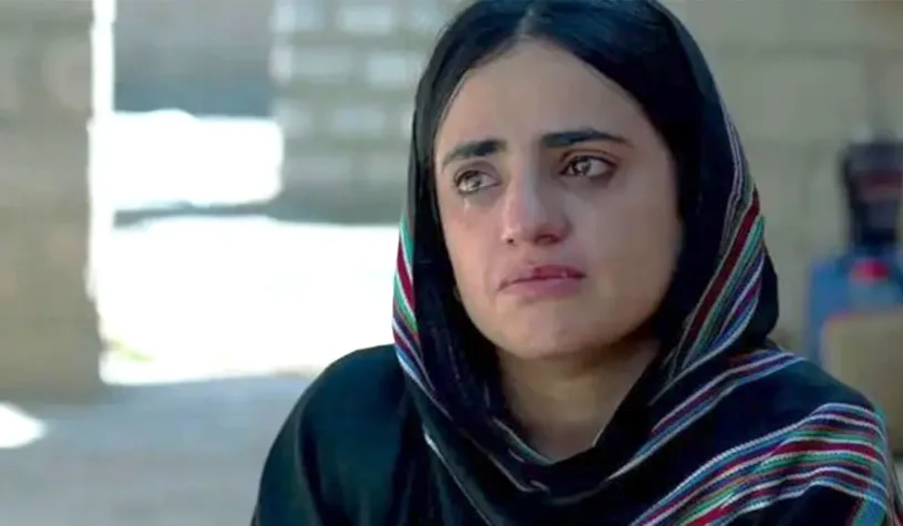 بی وائی سی دھرنے پر پولیس کا دھاوا: ڈاکٹر ماہ رنگ بلوچ سمیت متعددخواتین و دیگر مظاہرین کو تشدد کا نشانہ بنا کر حراست میں لے لیا گیا