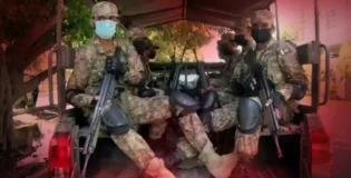 During the ongoing military operation in Hoshab, residents have been displaced and their mobile phones confiscated