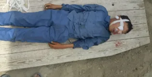 تمپ سڑک ٹوٹنے کے باعث اسکول وین حادثہ، دس سالہ طالبعلم جاں بحق