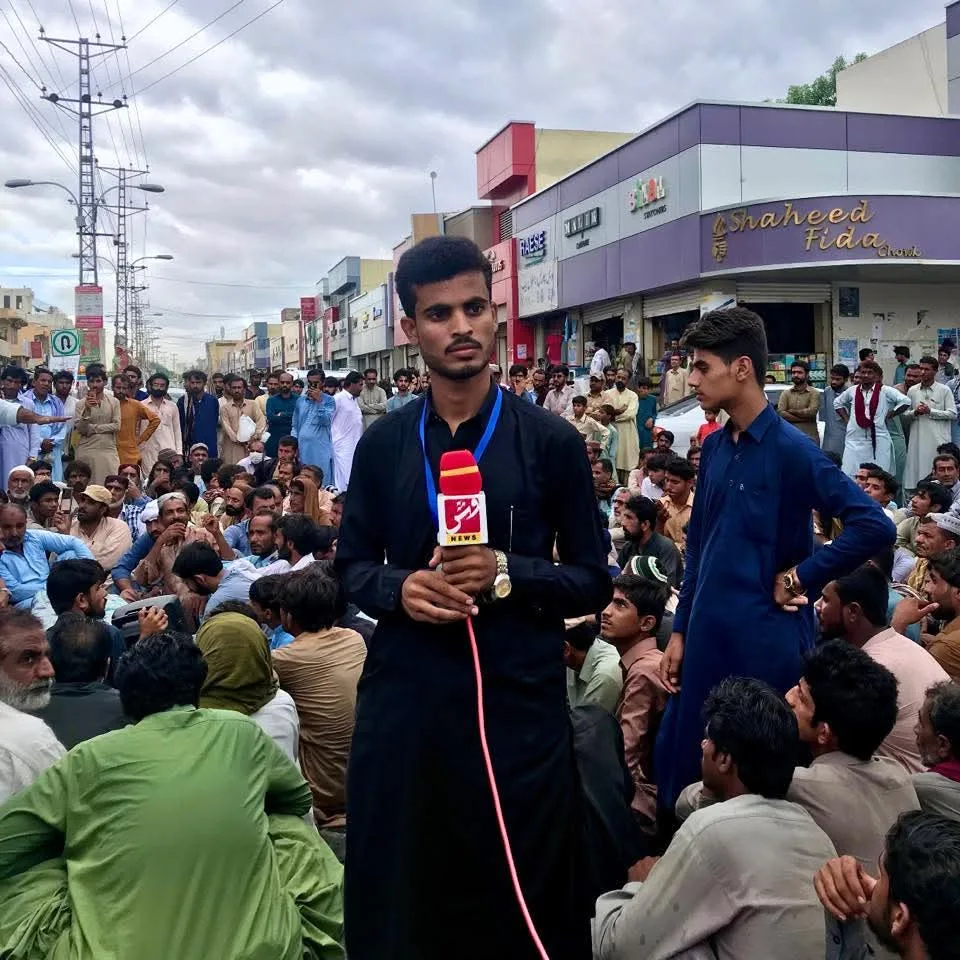 Quetta Police continues its crackdown on journalists and students!