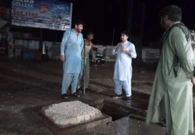 ڈیرہ اسماعیل خان طوفانی آندھی کی لپیٹ میں؛ 8 جاں بحق، درجنوں زخمی