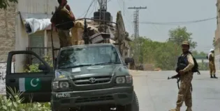 جھاؤ گھات لگائے مسلح افراد کا پاکستانی فورسز پر حملہ، ایمبولینسیں روانہ، متعدد ہلاکتوں کی اطلاع