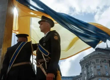 کیئو میں یومِ آزادی کی تقاریب کے دوران روس کا یوکرین پر جوہری تنصیب پر حملے کا الزام.