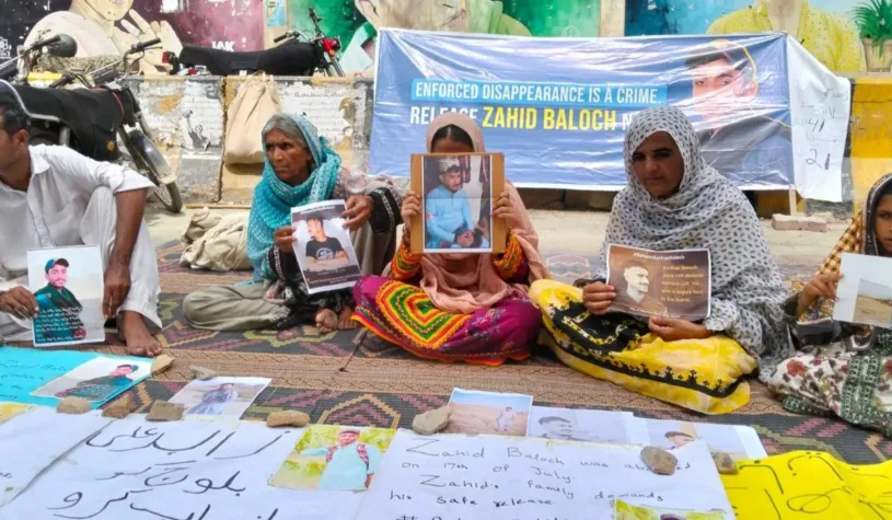 کراچی: میں لاپتہ افراد کے لواحقین کا احتجاج 23 ویں روز میں داخل، ہمارے بچوں کو عدالتوں میں پیش کیا جائے، انصاف دیا جائے، لواحقین