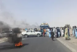 خضدار: جے یو آئی کی جانب سے رہنماء یوسف قلندرانی کی بازیابی تک آر سی ڈی روڈ بند