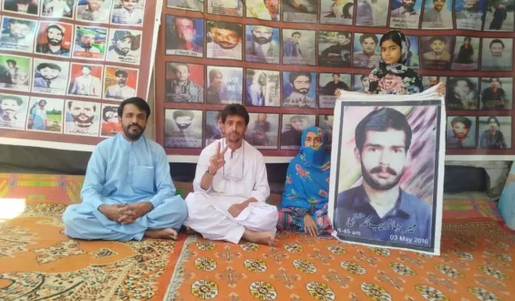 وی بی ایم پی احتجاجی کیمپ 5933 ویں روز جاری، لاپتہ جہانزیب محمد حسنی کے لواحقین کا احتجاج میں شرکت