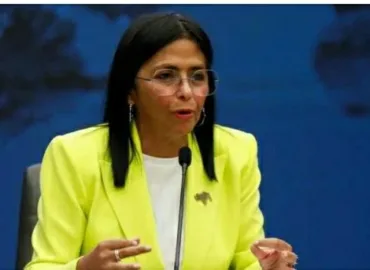 وینزویلا کا انتباہ امریکہ ہمارے ساحلوں سے دور رہے.