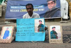 کراچی پریس کلب کے باہر زاہد علی کی بازیابی کے لیے احتجاجی کیمپ کو 30 دن مکمل