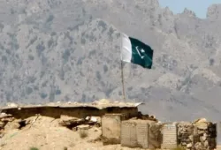 قلات نامعلوم مسلح افراد کا فورسز کے کیمپ پر حملہ، فائرنگ اور دھماکوں کی آوازیں.