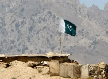 قلات نامعلوم مسلح افراد کا فورسز کے کیمپ پر حملہ، فائرنگ اور دھماکوں کی آوازیں.