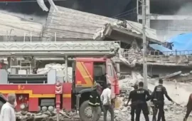 نیو کراچی صبا سینما کے قریب گارمنٹس فیکٹری کی عمارت آتشزدگی کے باعث زمین بوس ہوگئی۔