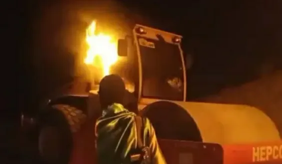 چاغی تعمیراتی کمپنی کی مشینری نذرآتش