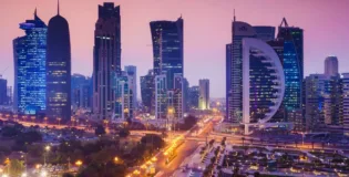 قطر ماہی گیروں کی چھوٹی سی بستی دنیا کی امیر ریاست کیسے بنی؟