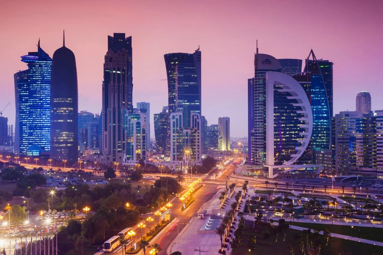 قطر ماہی گیروں کی چھوٹی سی بستی دنیا کی امیر ریاست کیسے بنی؟