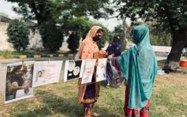 ساٹھ دن گزر گئے، مظاہرین اب بھی پیاروں کی رہائی کے منتظر