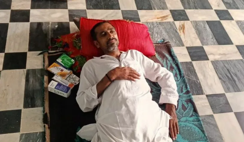 زاہد علی کے والد کی صحت بگڑنے پر احتجاجی کیمپ عارضی طور پر روک دیا گیا