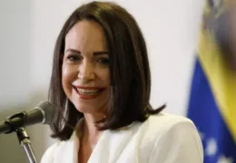 ماریا کورینا ماچادو کو نوبل امن انعام سے نوازا گیا