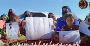 کیچ کوئٹہ سے جبری لاپتہ نوجوان کی بازیابی کے لیے ایم-8 شاہراہ دوبارہ بند