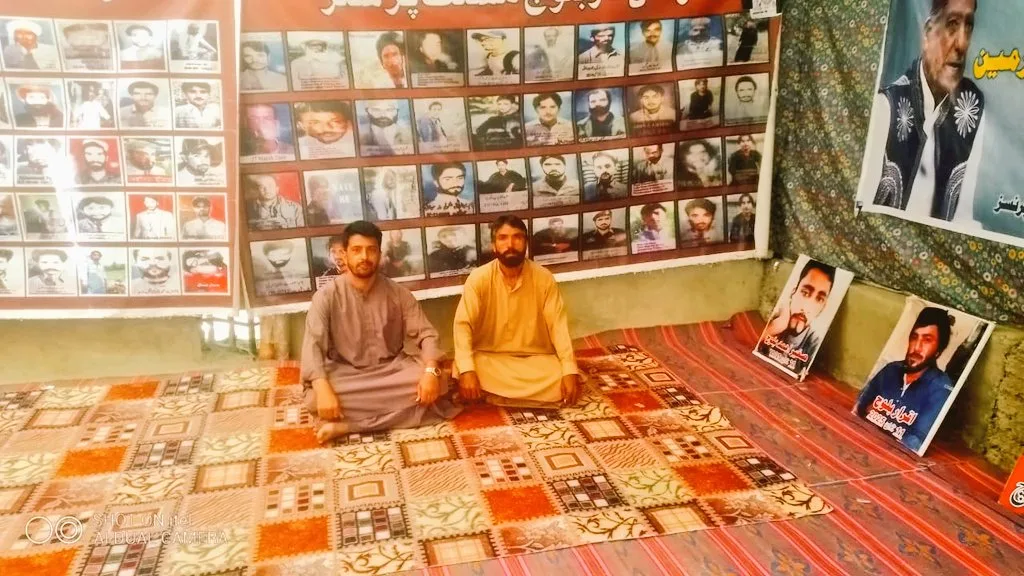 وی بی ایم پی کے زیرِ اہتمام کوئٹہ پریس کلب کے سامنے قائم احتجاجی کیمپ آج بروز پیر 6155 دن مکمل کر چکا ہے۔