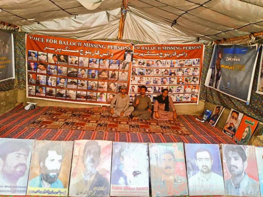 کوئٹہ میں جبری گمشدگیوں کے خلاف وی بی ایم پی کا احتجاجی کیمپ 6196ویں روز بھی جاری