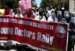 کوئٹہ: ڈاکٹر ماہ نور ناصر پر تیزاب گردی حملے کے خلاف احتجاجی مظاہرہ