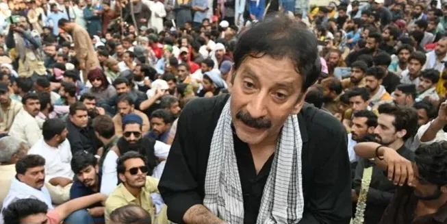 کشمیر میں پاکستانی فورسز کا کریک ڈاؤن، ڈاکٹر اور خاتون وکیل سمیت متعدد افراد جاں بحق