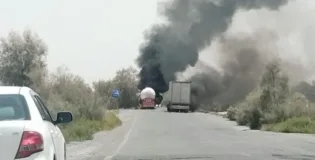 قلات: بی ایل اے کے زیرِ حراست اے ایس ایف ڈپٹی ڈائریکٹر کی لاش برآمد، نوشکی میں بوزر گاڑیاں نذرِ آتش