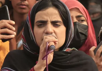 ڈاکٹر ماہ رنگ بلوچ کا کشمیری عوام سے اظہارِ یکجہتی، ریاستی جبر اور پابندیوں کی مذمت۔