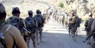 کردگاپ میں پاکستانی فورسز کا آپریشن، بڑی تعداد میں اہلکار علاقے میں داخل