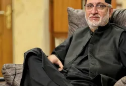پہلے اپنا گھر سنبھالیں، پھر دنیا کے معاملات حل کریں۔ اختر مینگل