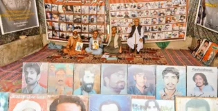 وی بی ایم پی کا احتجاجی کیمپ 6217ویں روز بھی جاری، غلام عباس قمبرانی نے دو جبری لاپتہ بیٹوں کے کیسز جمع کرا دیے