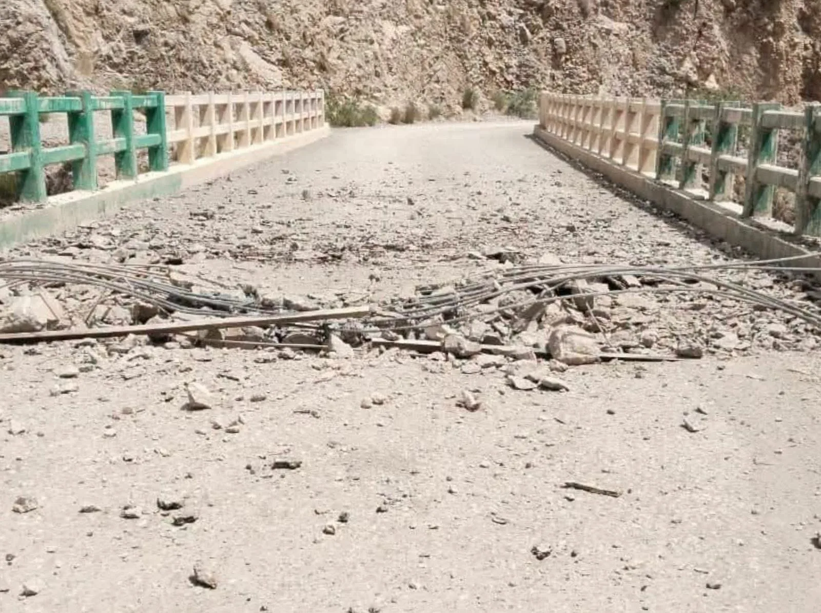 بلوچستان کے مختلف اضلاع میں دھماکے اور حملوں کی اطلاعات
