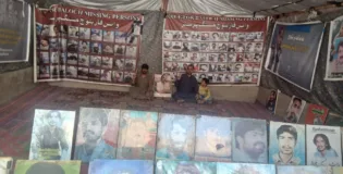 وی بی ایم پی کا احتجاجی کیمپ 6229ویں روز بھی جاری، میر تاج محمد سرپرہ کی اہلیہ کا چیرمین نصراللہ بلوچ سے رابطہ