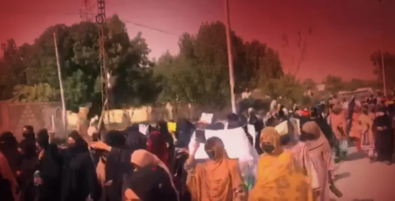 Khuzdar students stage protest against digital library closure
