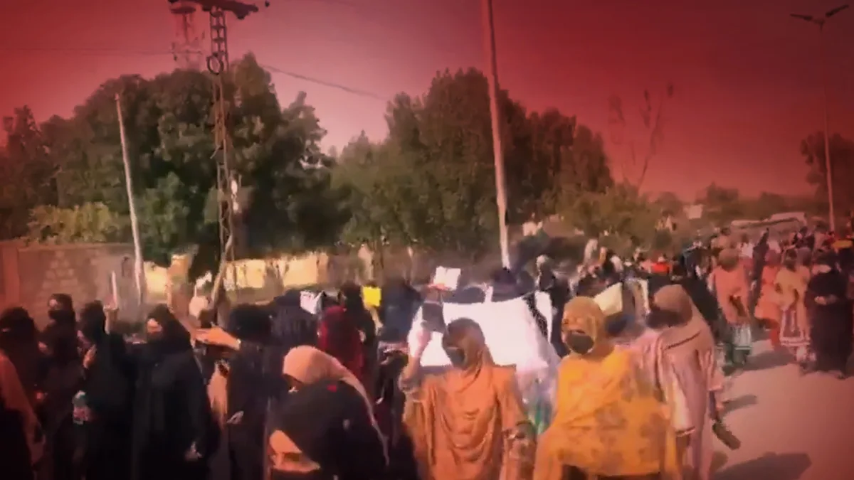 Khuzdar students stage protest against digital library closure