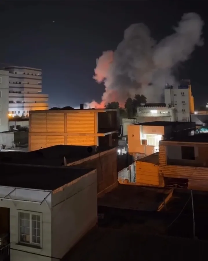 آبنائے ہرمز میں کشیدگی: امریکہ کے قابض ایران پر فضائی حملے