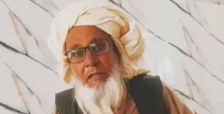 مستونگ پاکستانی فورسز کی گن شپ ہیلی کاپٹروں کی شیلنگ سے مسجد اور مدرسہ متاثر