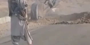 خاران میں پل تباہ، سنجاوی میں ڈیم دھماکے سے منہدم