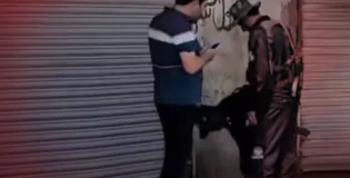 Turbat Police forcefully break shop locks amid protest against Surab airstrikes