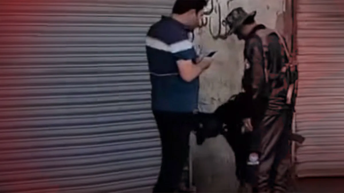 Turbat Police forcefully break shop locks amid protest against Surab airstrikes